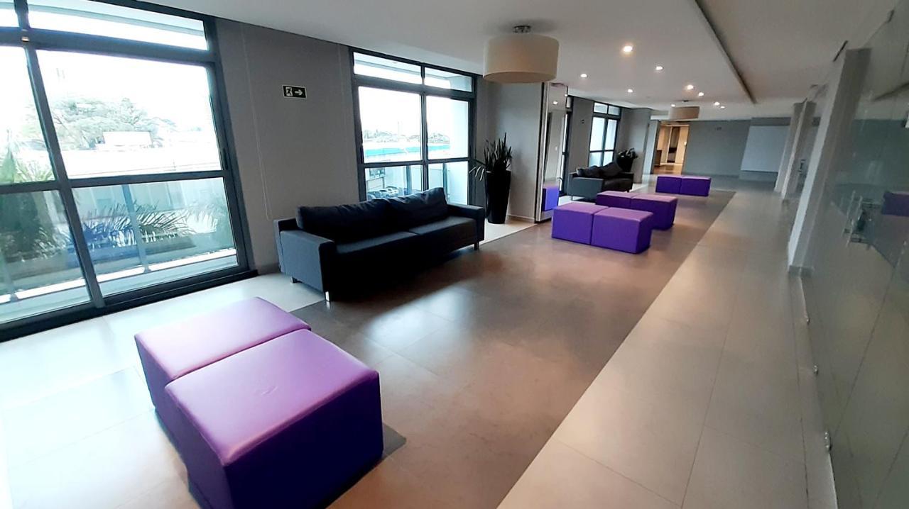 Estudio Aconchegante No Centro De Curitiba - Ar Condicio E Localizacao Perfeita! Eksteriør bilde